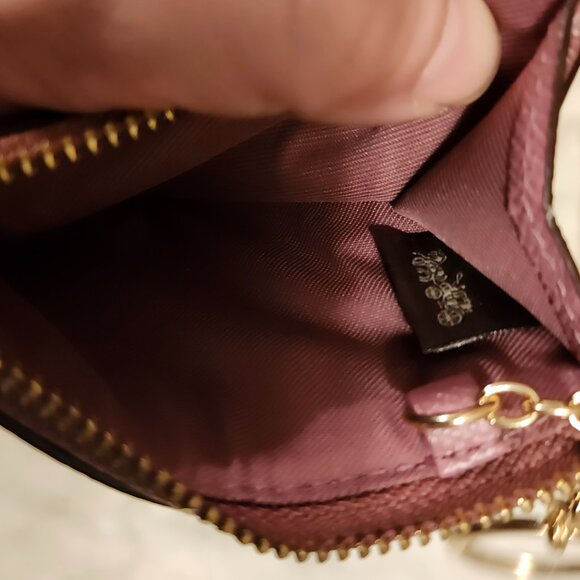 GUC Authentic Coach Dusty Rose Leather Skinny Mini Zip ID Wallet - Picture 3 of 4